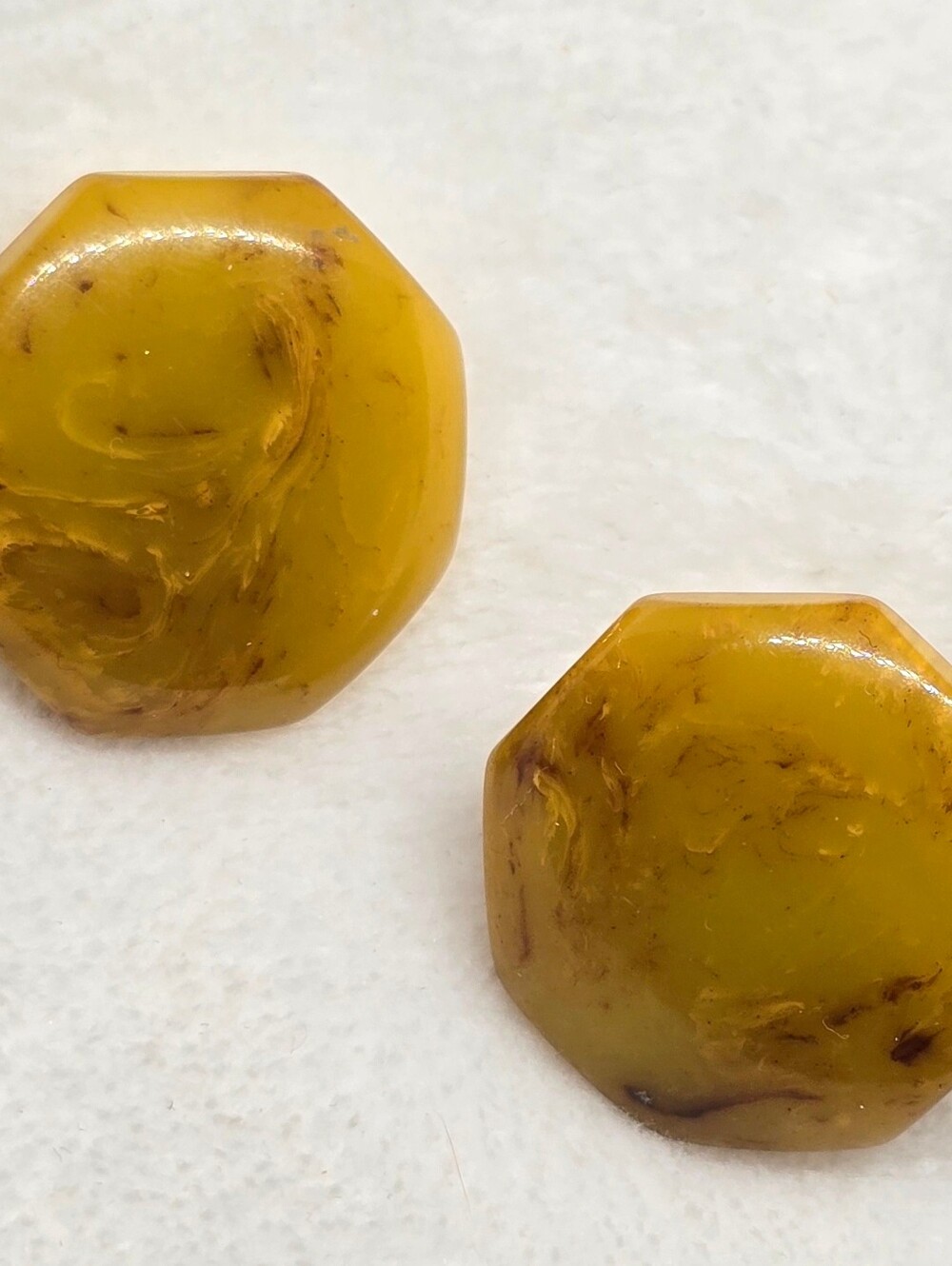 Vintage Bakelite Marble  Butterscotch 1" Stud Pierced Button Earrings Tested